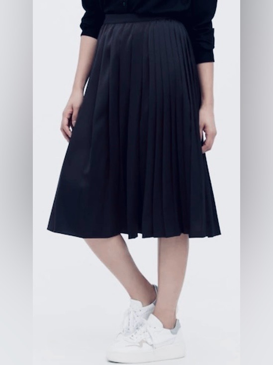 Dresses & Skirts - Silky soft midi 🍋 skirt, black